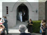 Exit arch bubbles.jpg (198109 bytes)