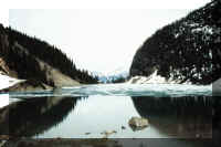 Lake Agnes3.jpg (39387 bytes)